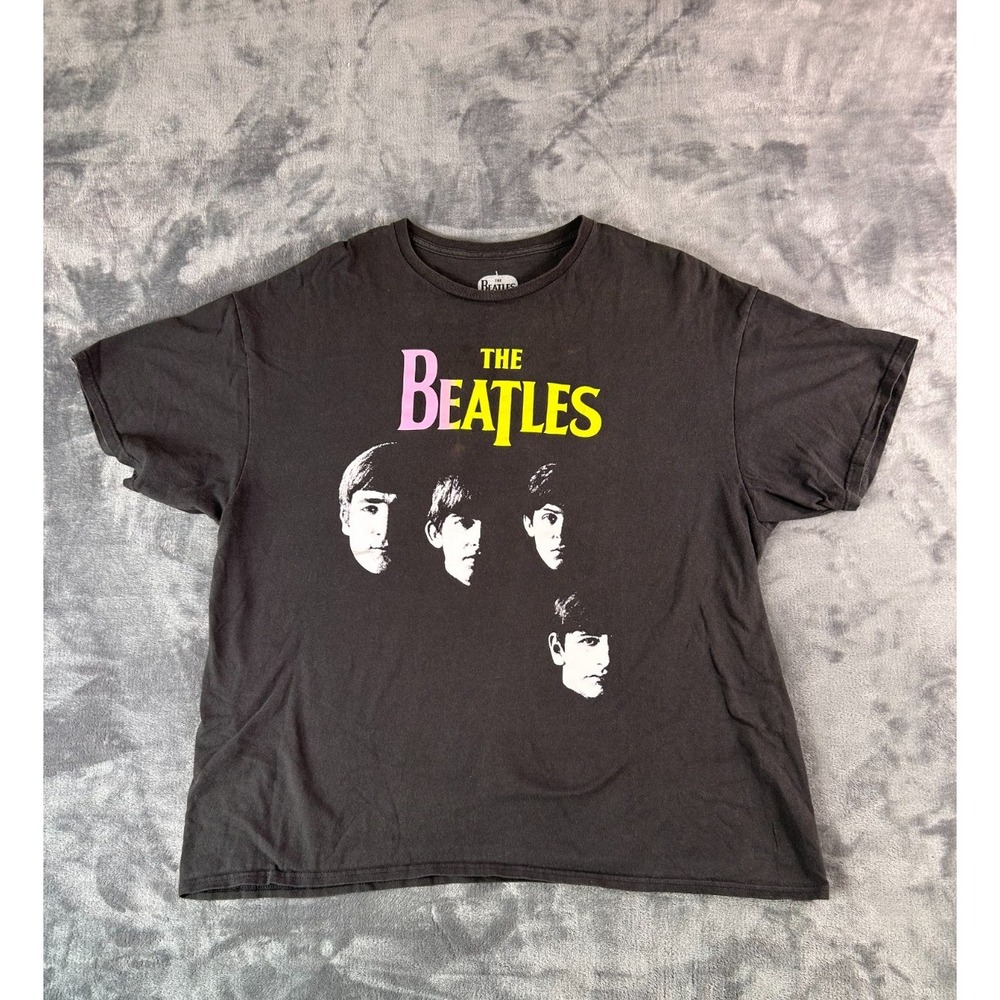 The Beatles Graphic T-Shirt 2XL Black Vintage-Style Band Tee Retro Y2K‎